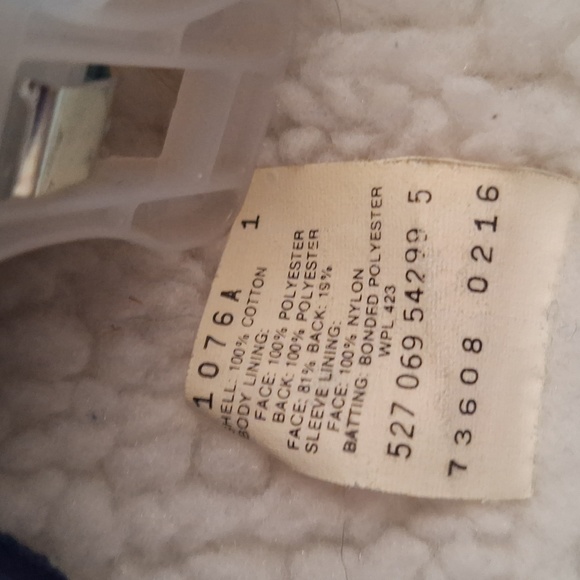 SOLD - Levi's Sherpa Lined Denim Trucker Jacket - Picture 11 of 11